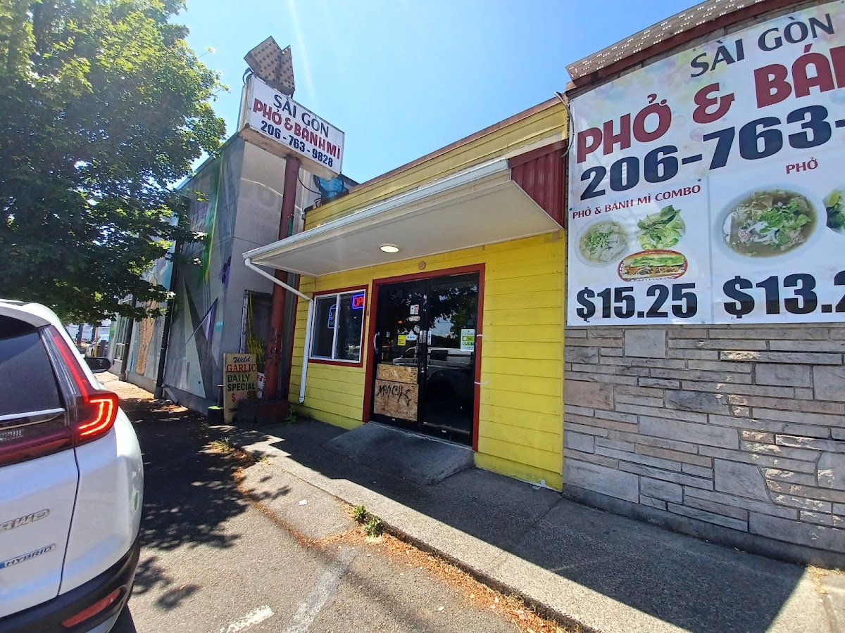 Banner Saigon Pho & Banh Mi 01